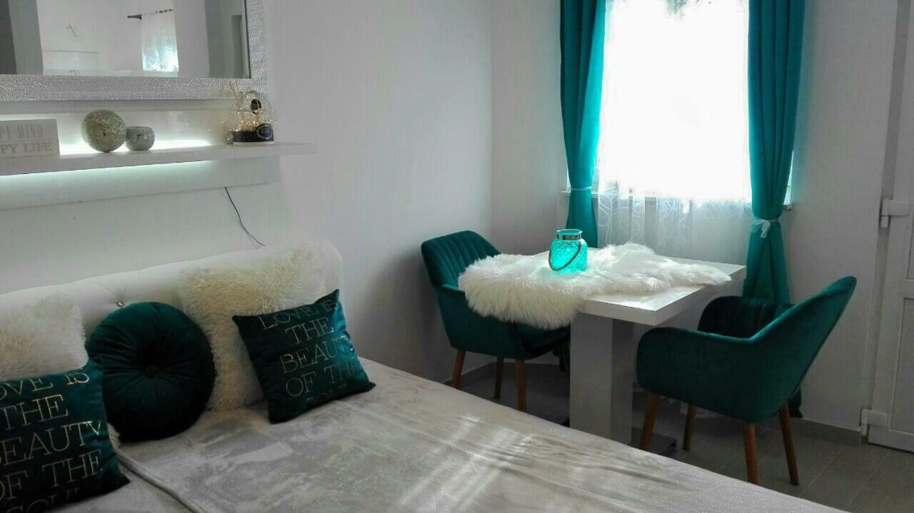 Studio Apartman Vortex Fažana Εξωτερικό φωτογραφία