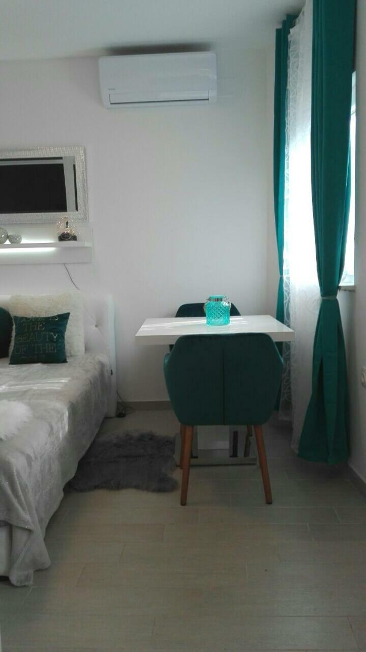 Studio Apartman Vortex Fažana Εξωτερικό φωτογραφία